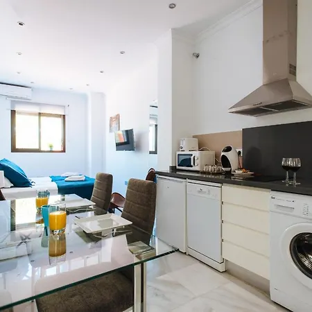 Hostly Plaza De Armas Lightfull Loft-center-parking Op-cless * Sevilha